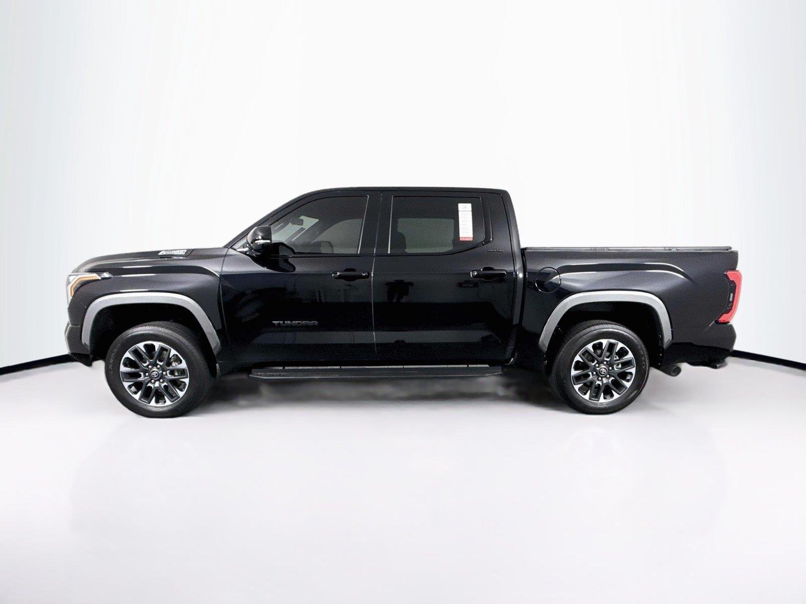 2025 Toyota Tundra Limited Hybrid photo 13