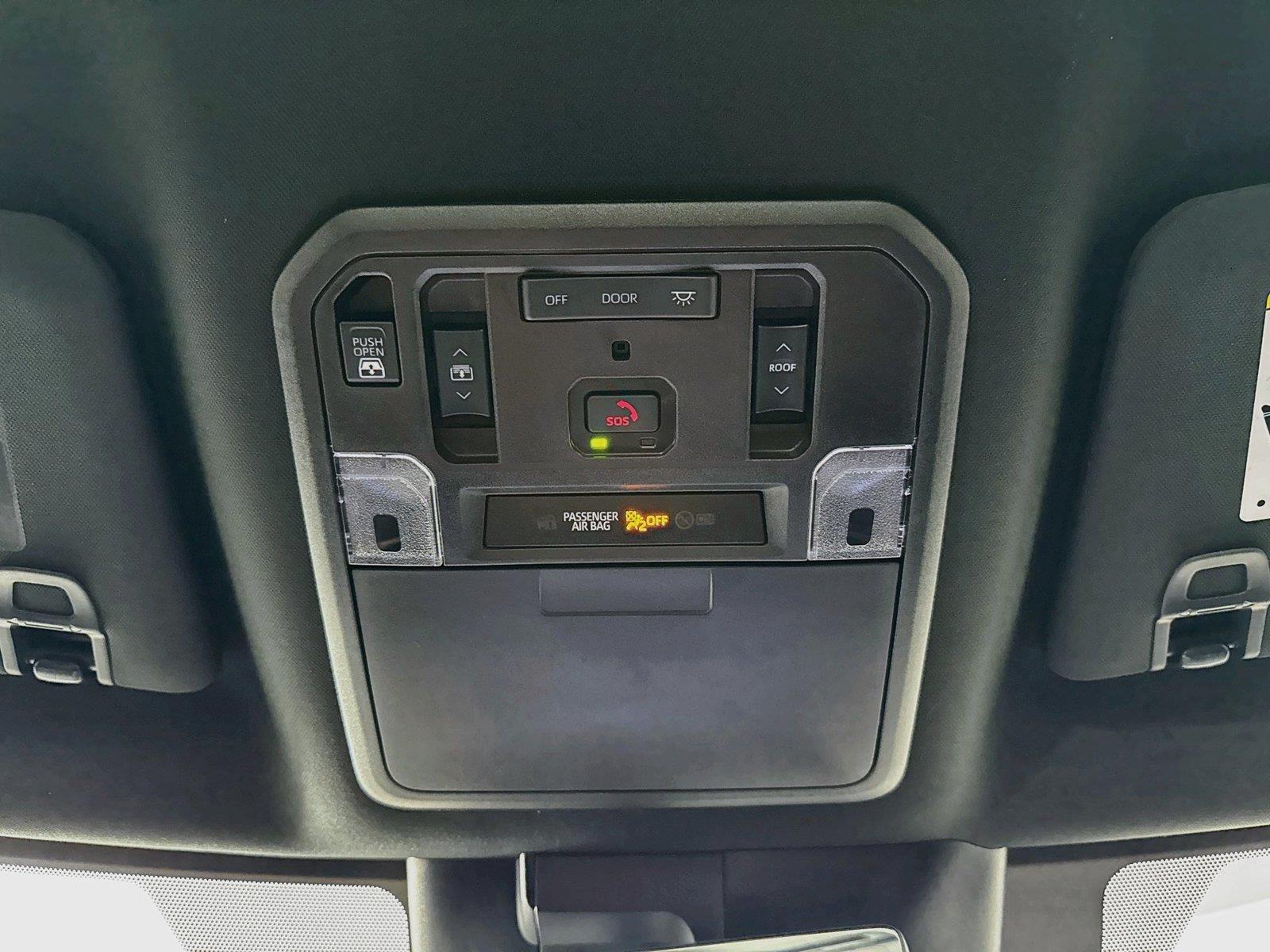 2025 Toyota Tundra Limited Hybrid photo 23