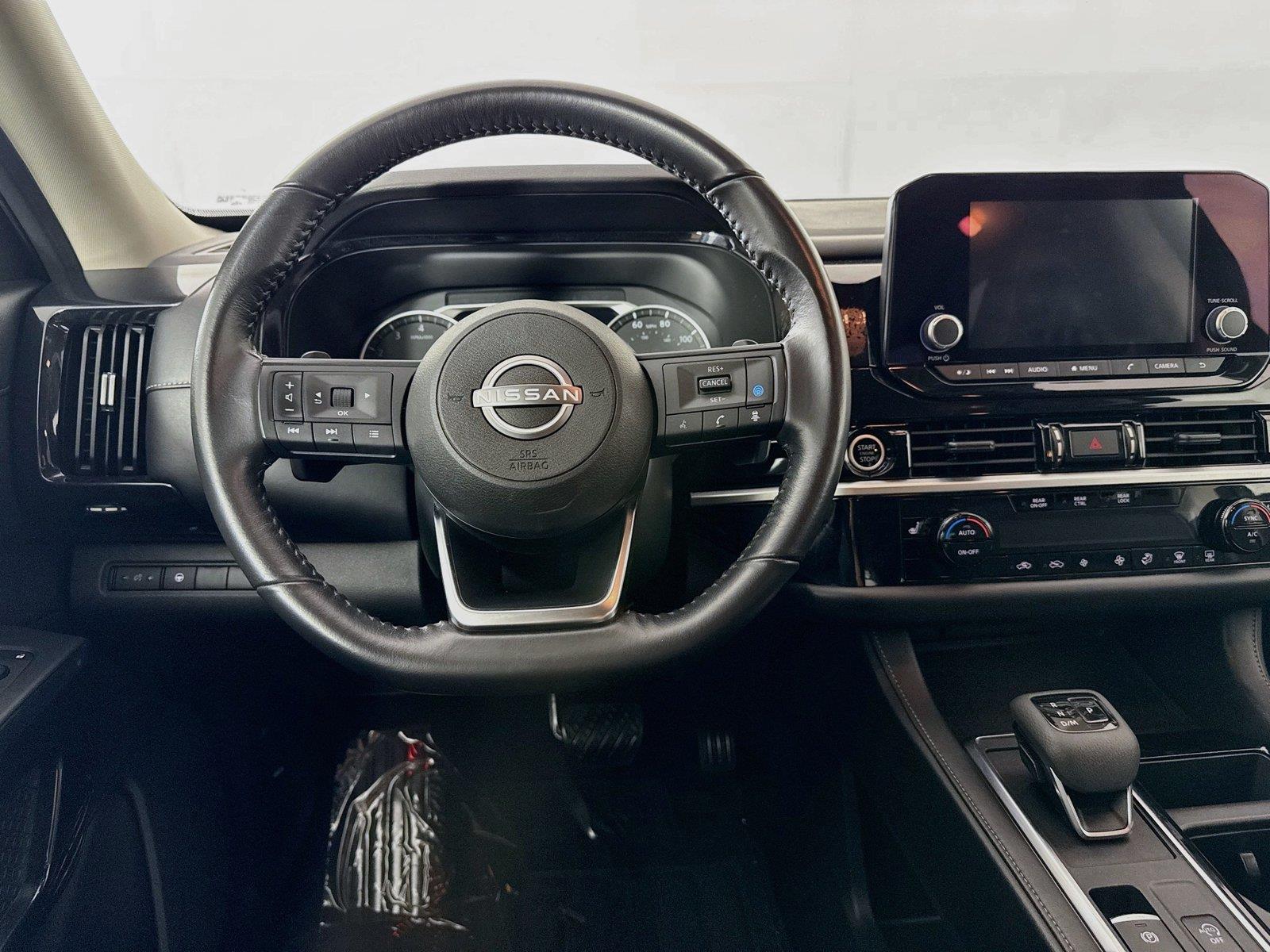 2024 Nissan Pathfinder SV photo 28