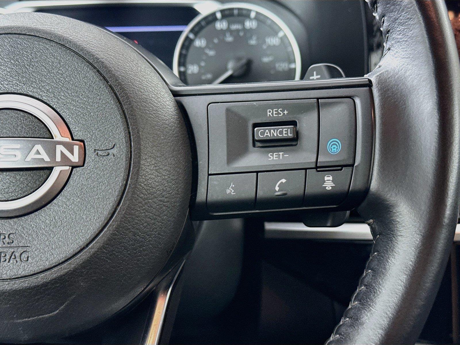 2024 Nissan Pathfinder SV photo 17