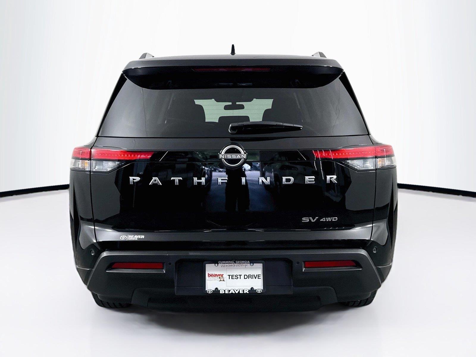 2024 Nissan Pathfinder SV photo 10
