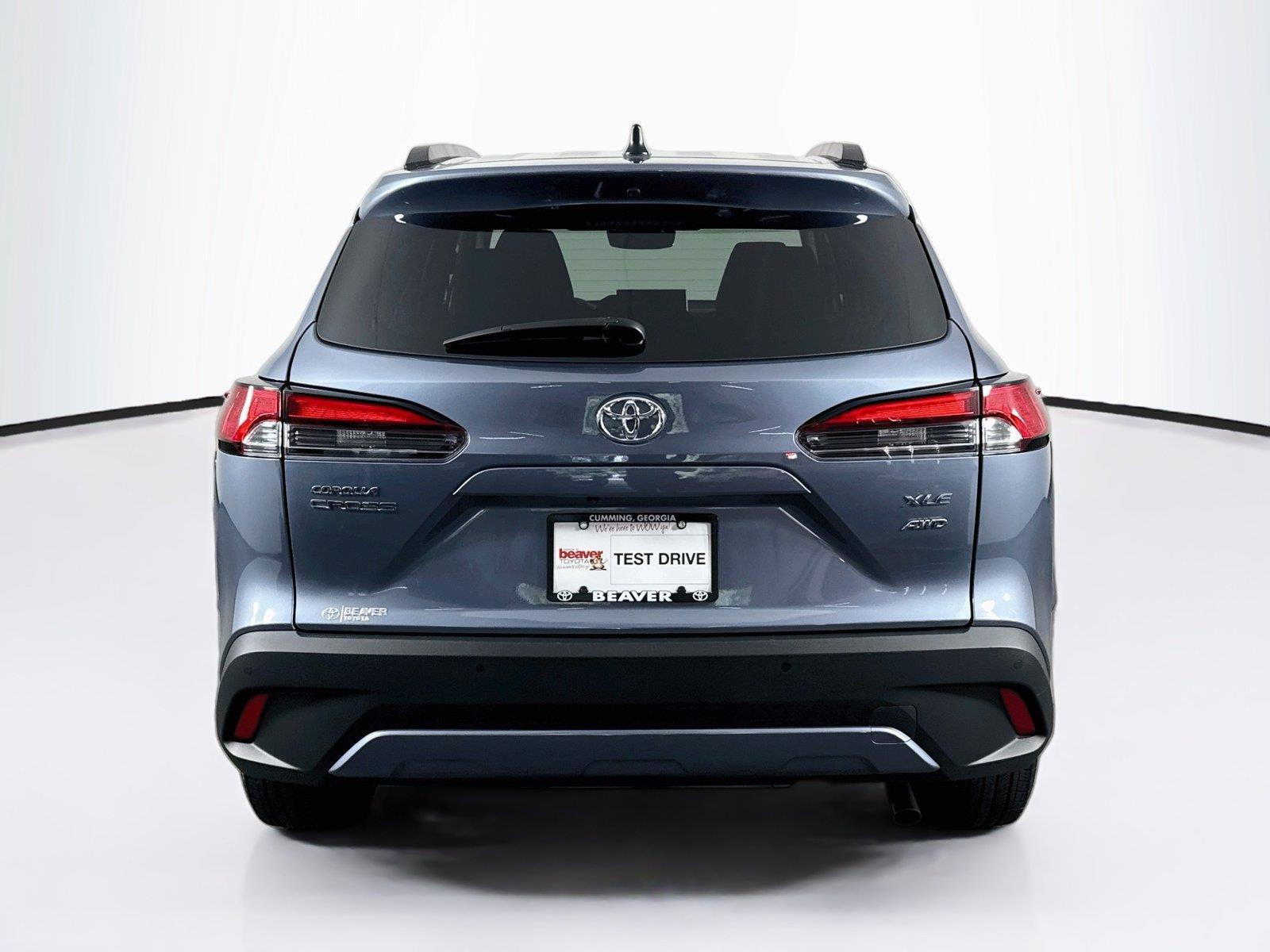 2026 Toyota Corolla Cross XLE photo 10