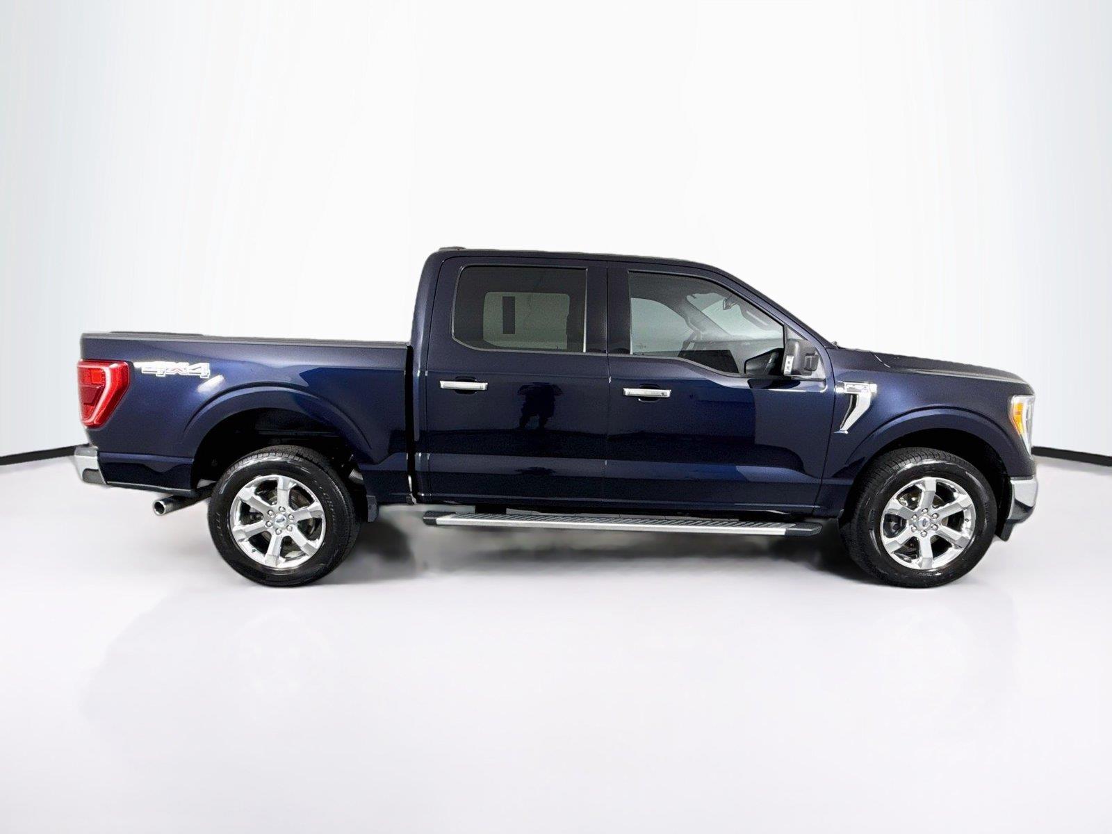 2022 Ford F-150 XLT photo 9