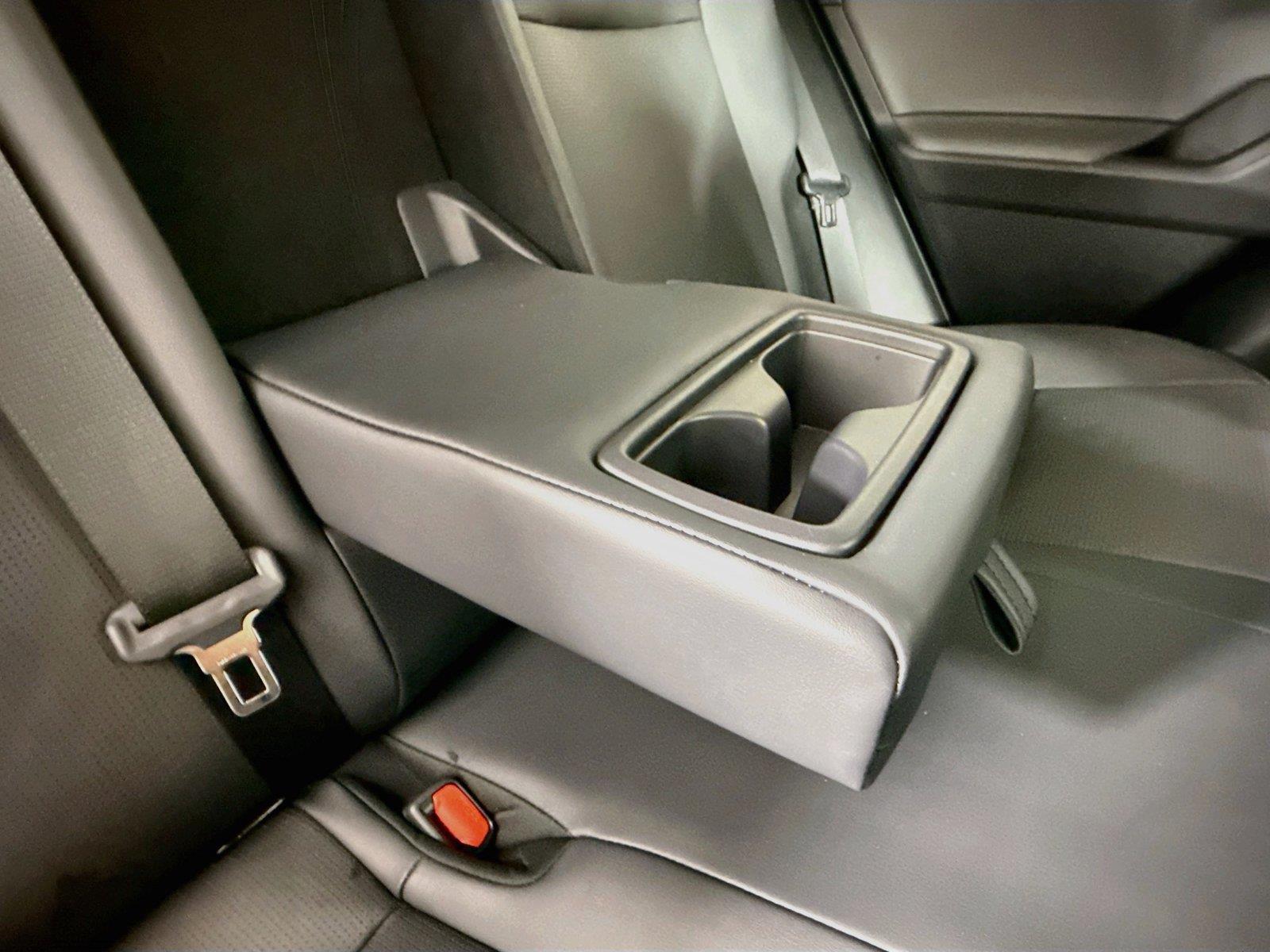 2026 Toyota RAV4 XLE Premium photo 39