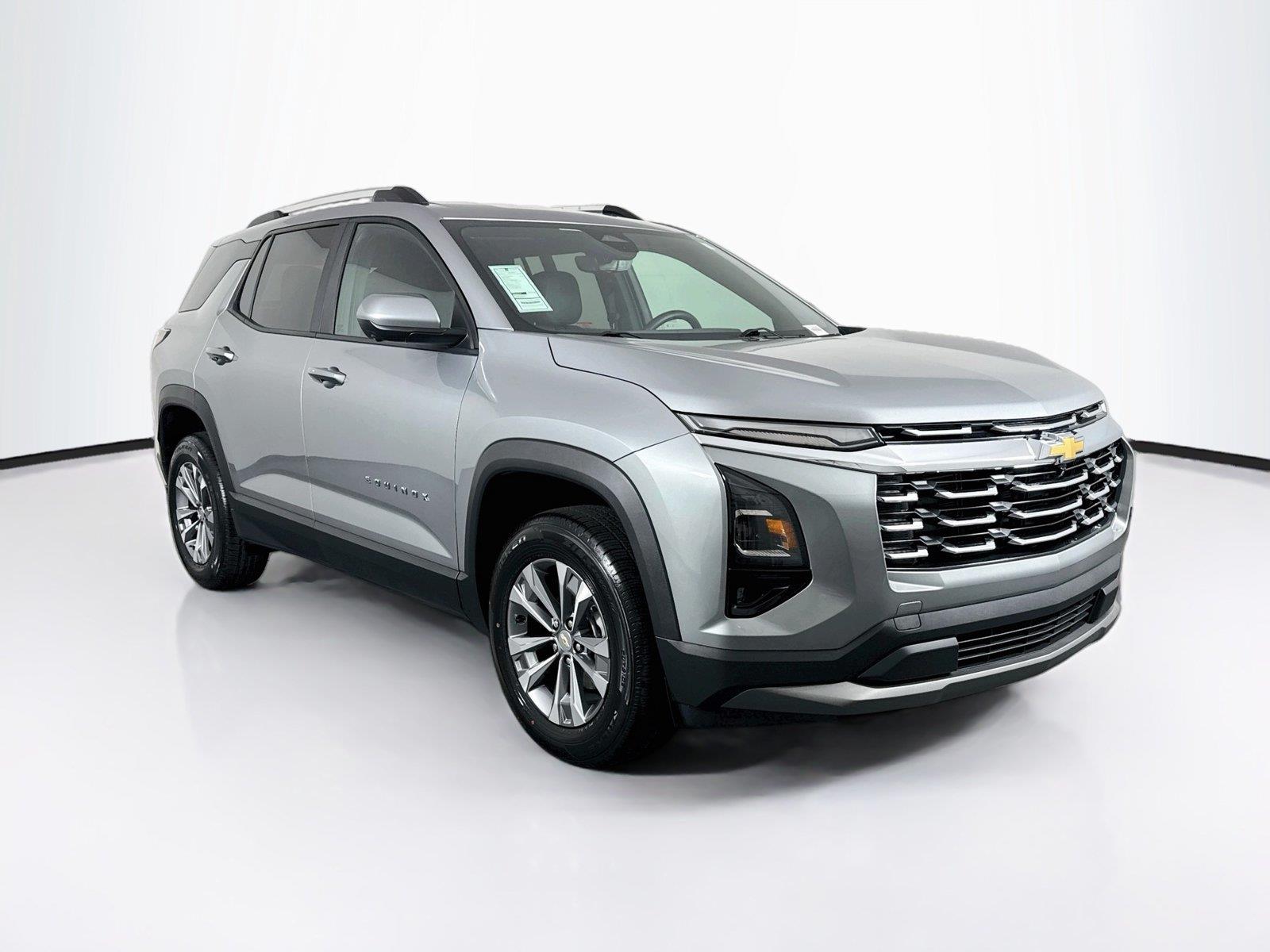 2025 Chevrolet Equinox AWD LT photo 9