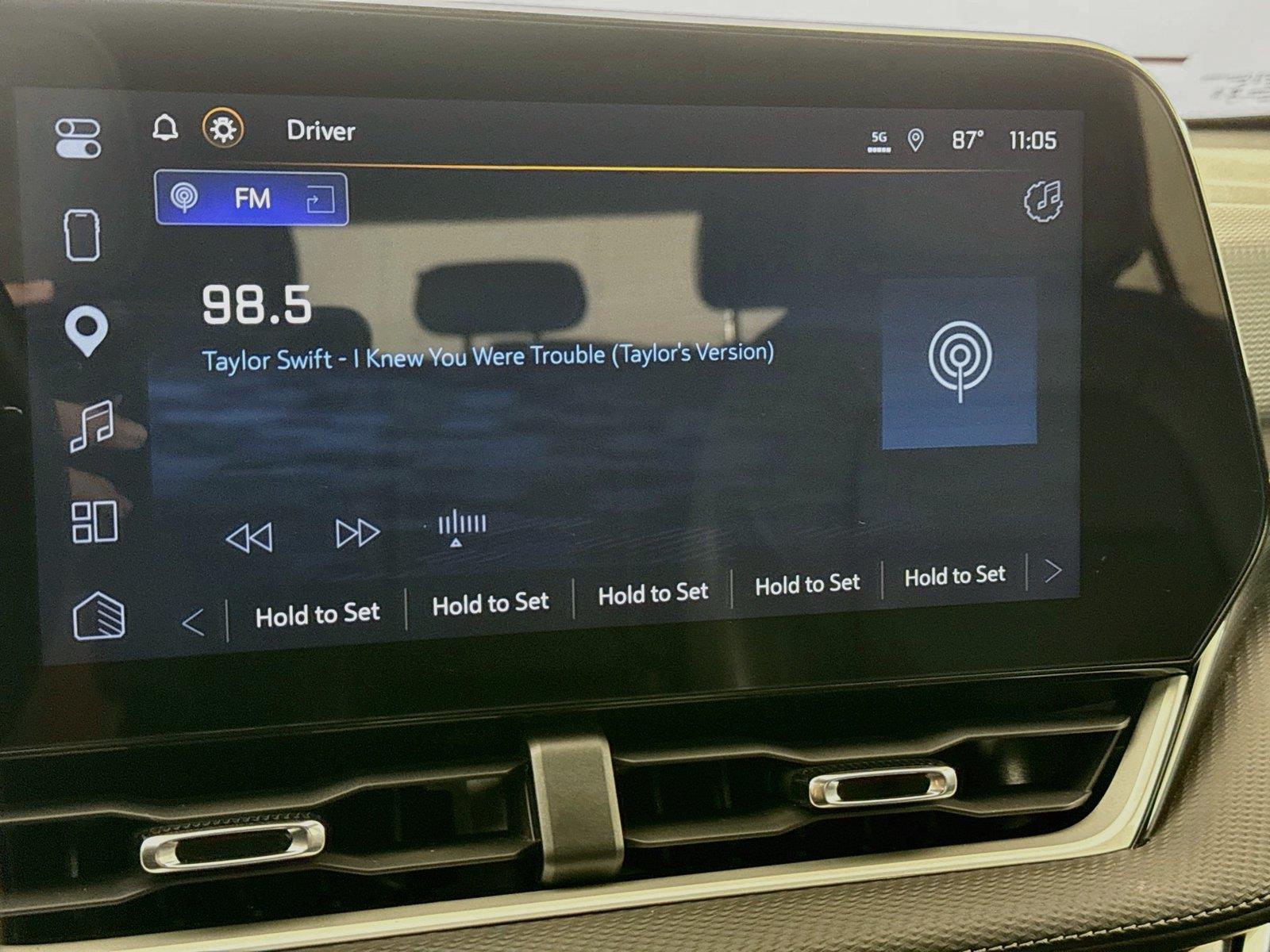 2025 Chevrolet Equinox AWD LT photo 23