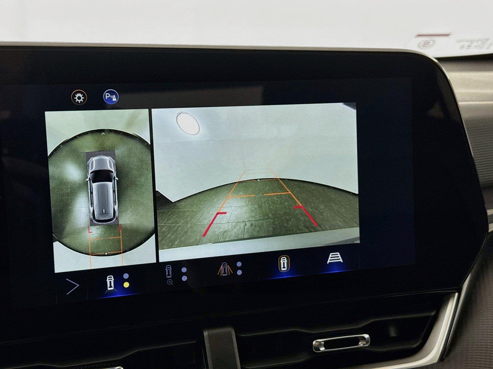 2025 Chevrolet Equinox AWD LT photo 24