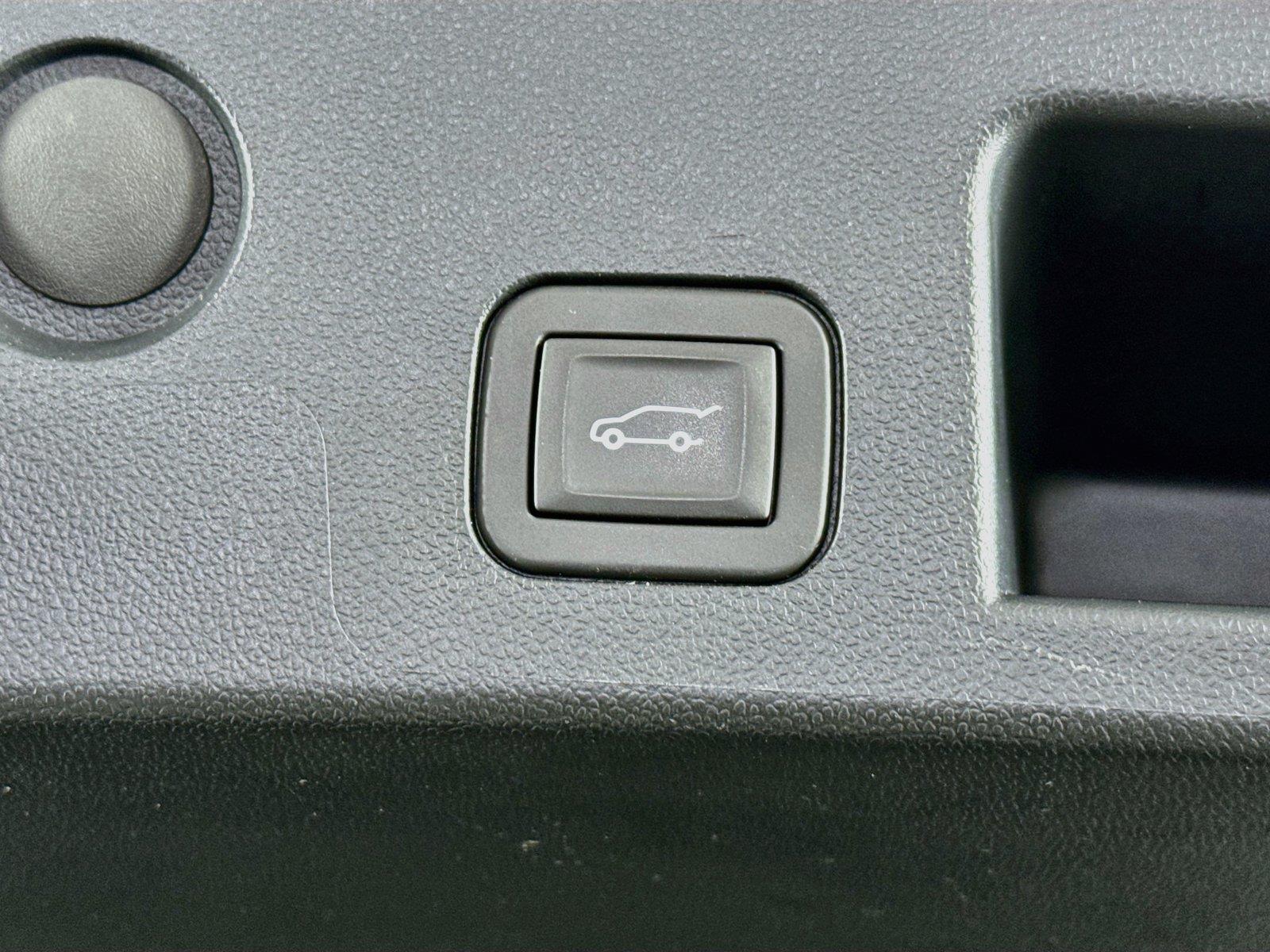 2025 Chevrolet Equinox AWD LT photo 37