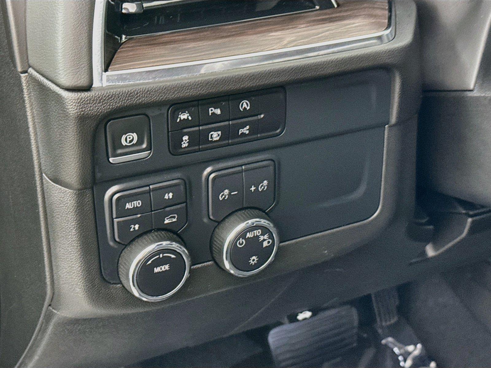 2025 Chevrolet Tahoe LT photo 15
