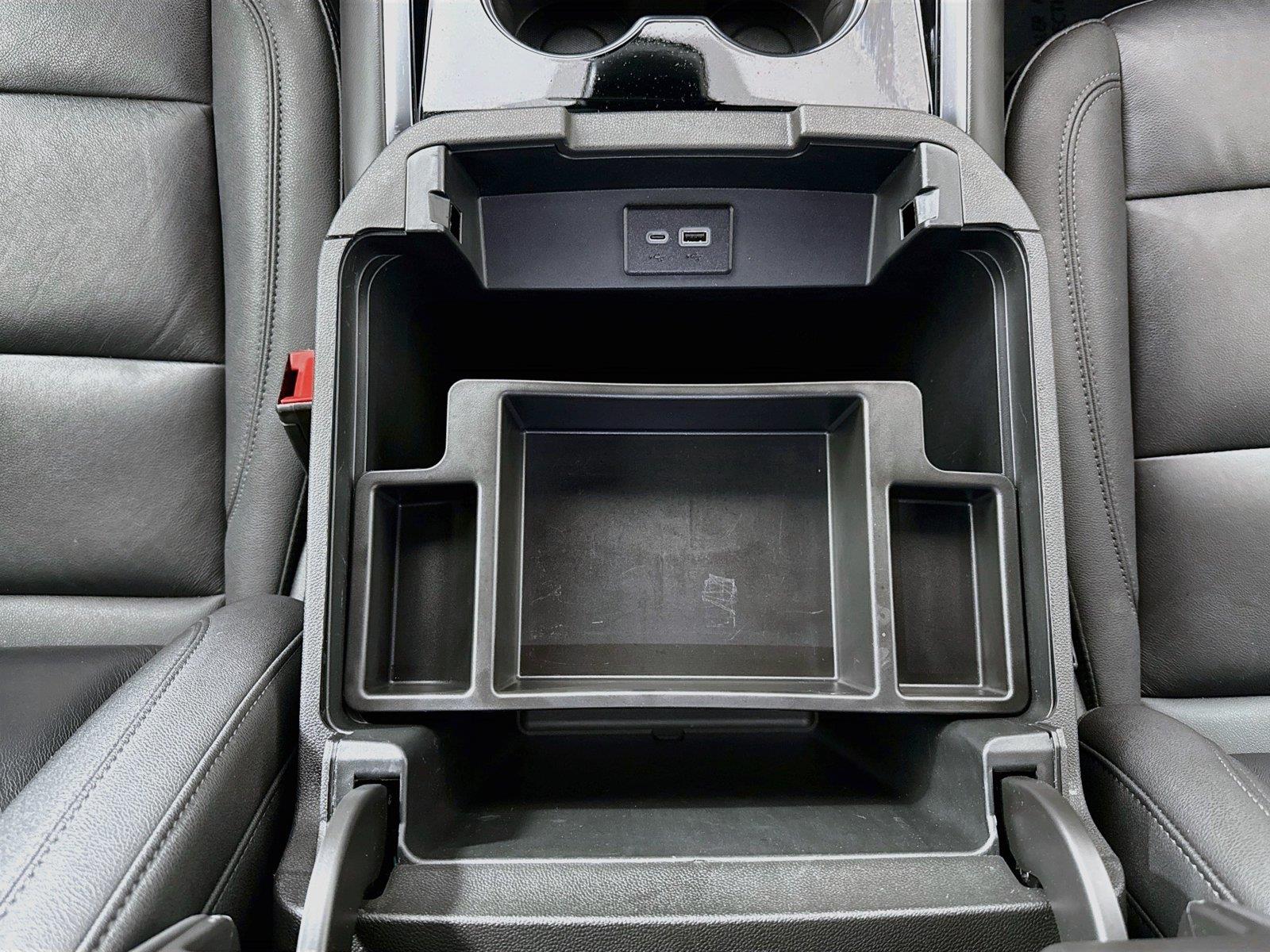 2025 Chevrolet Tahoe LT photo 32