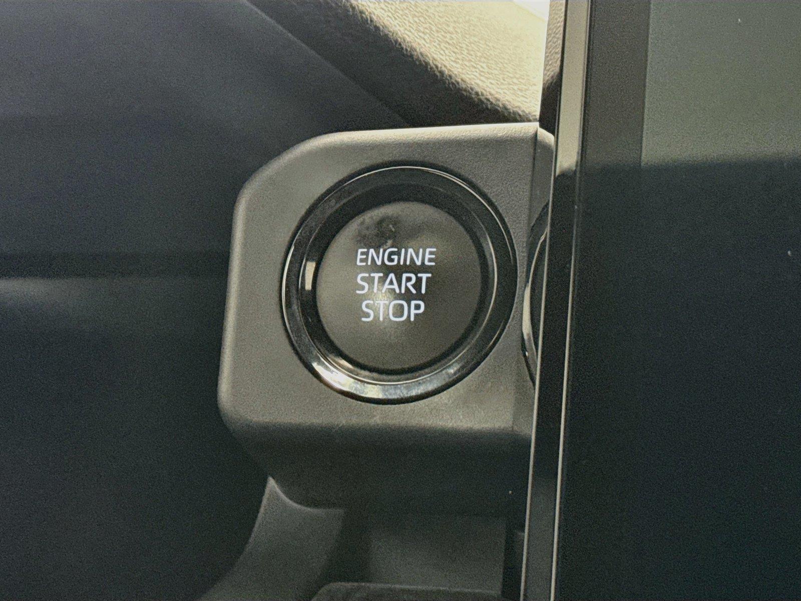 2024 Toyota Tacoma Limited photo 21