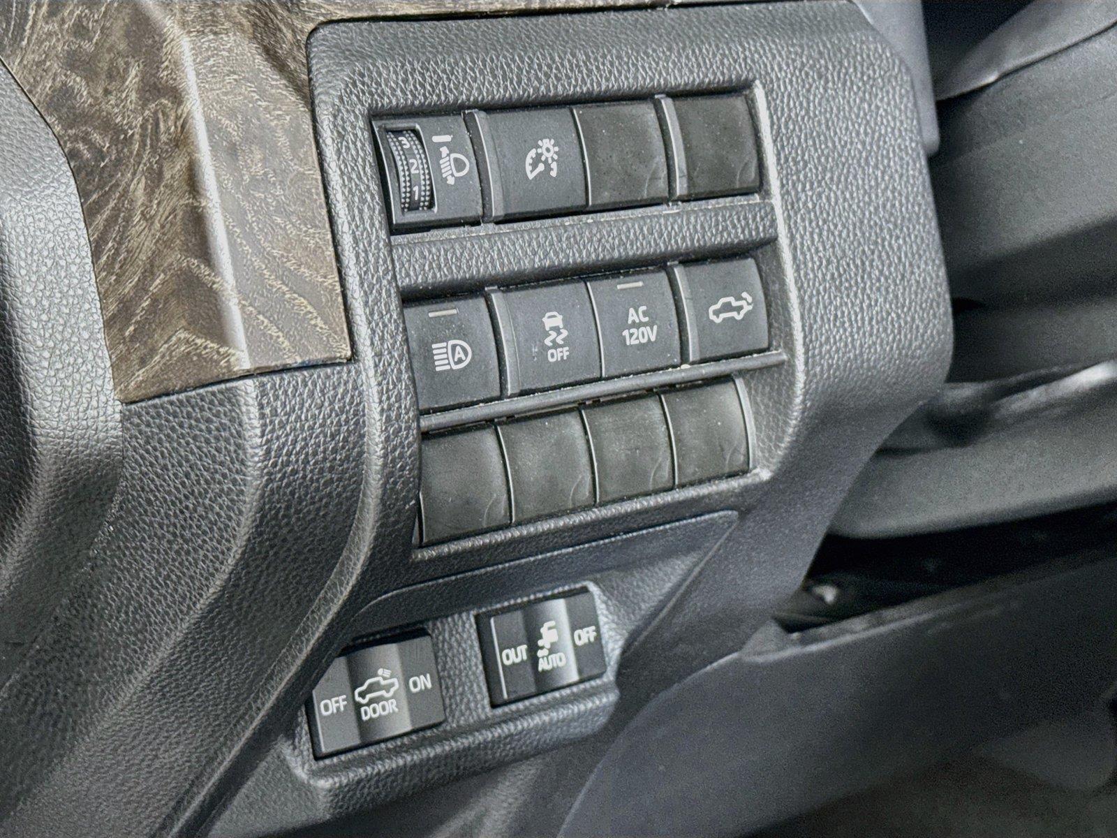 2024 Toyota Tacoma Limited photo 15