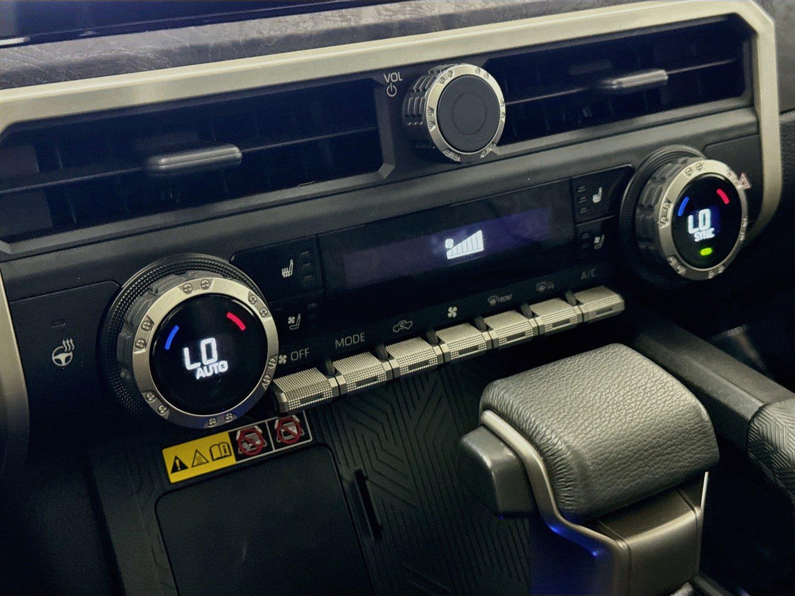 2024 Toyota Tacoma Limited photo 26
