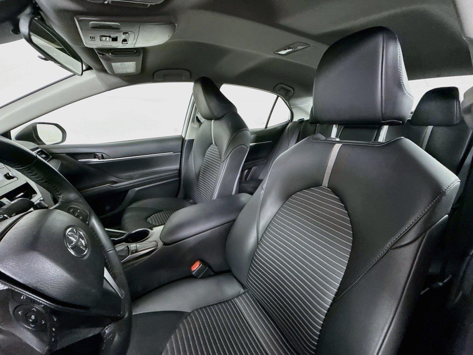 2024 Toyota Camry SE photo 2