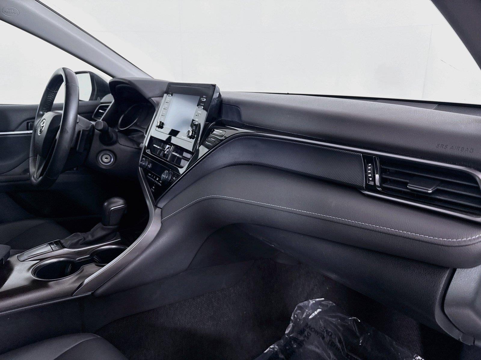 2024 Toyota Camry SE photo 36