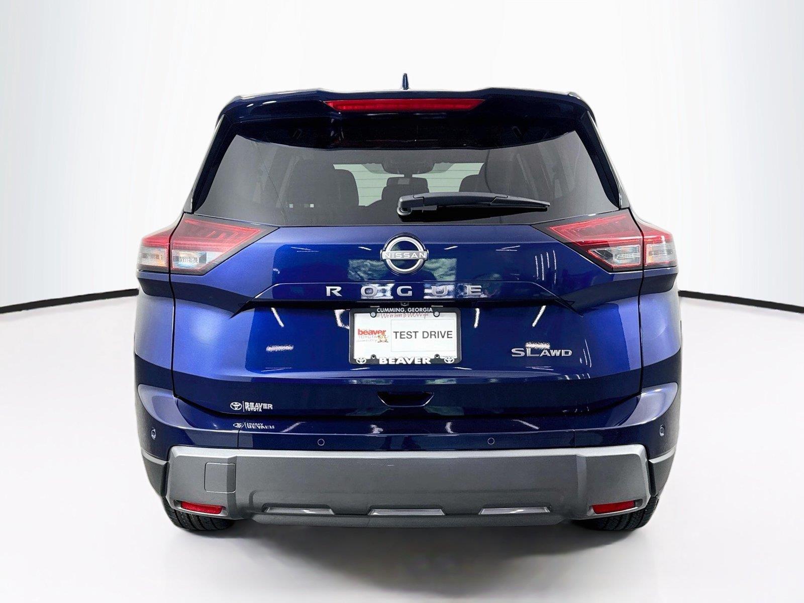 2026 Nissan Rogue SL photo 11