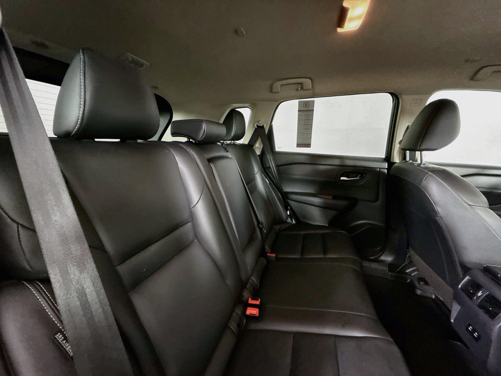 2026 Nissan Rogue SL photo 39