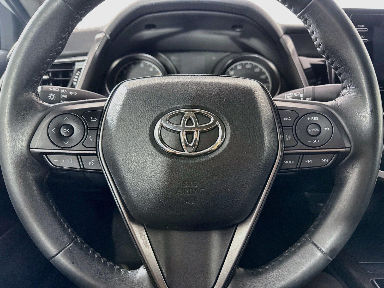 2024 Toyota Camry SE photo 14
