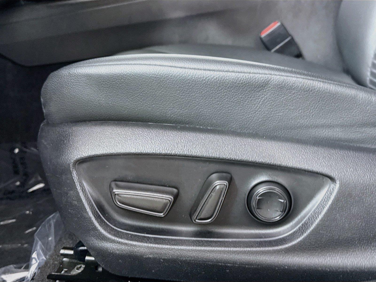 2024 Toyota Camry SE photo 24