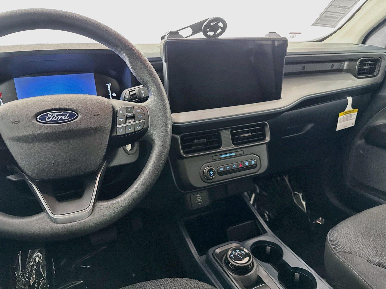 2025 Ford Maverick XL photo 27