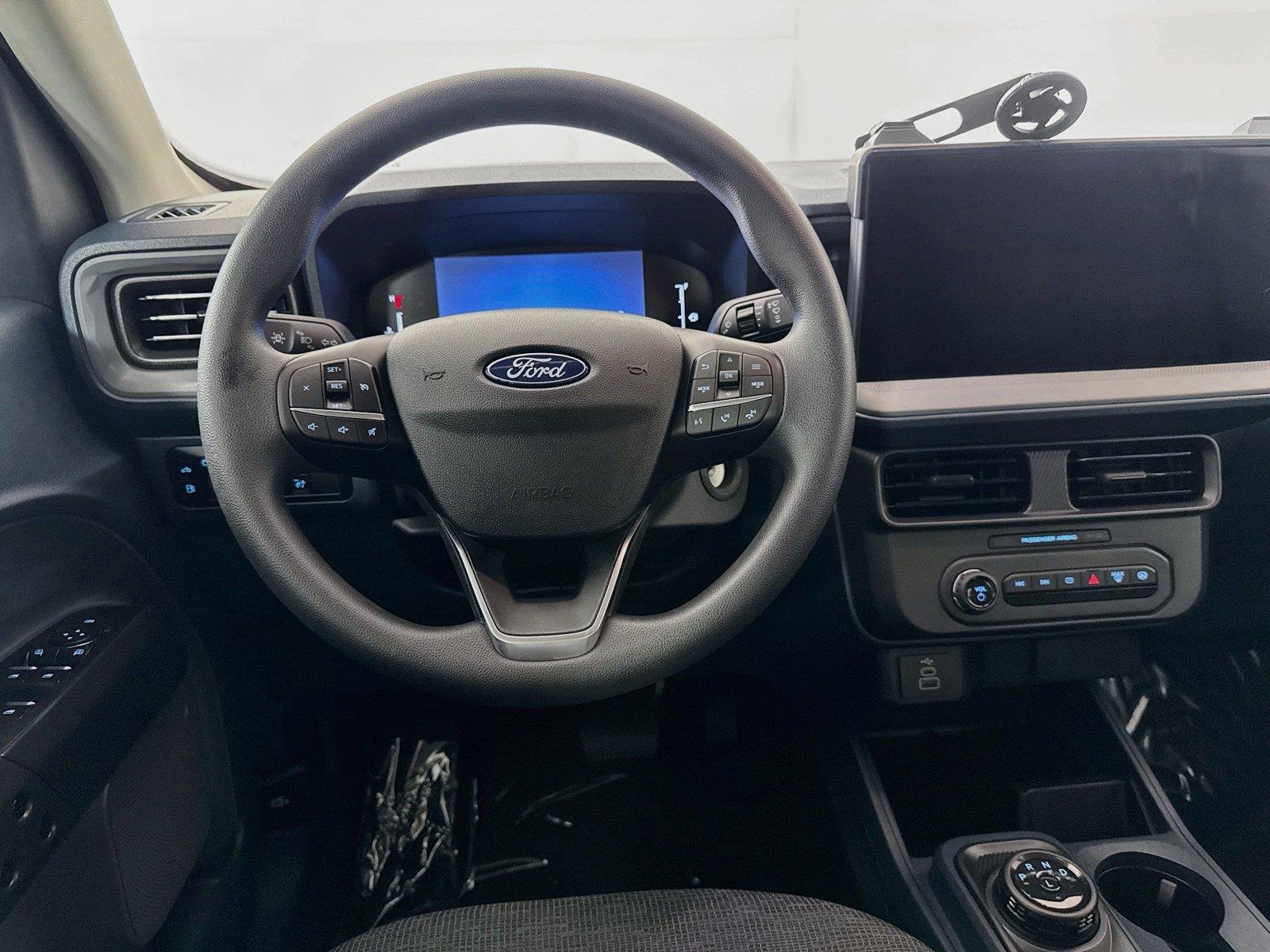 2025 Ford Maverick XL photo 26