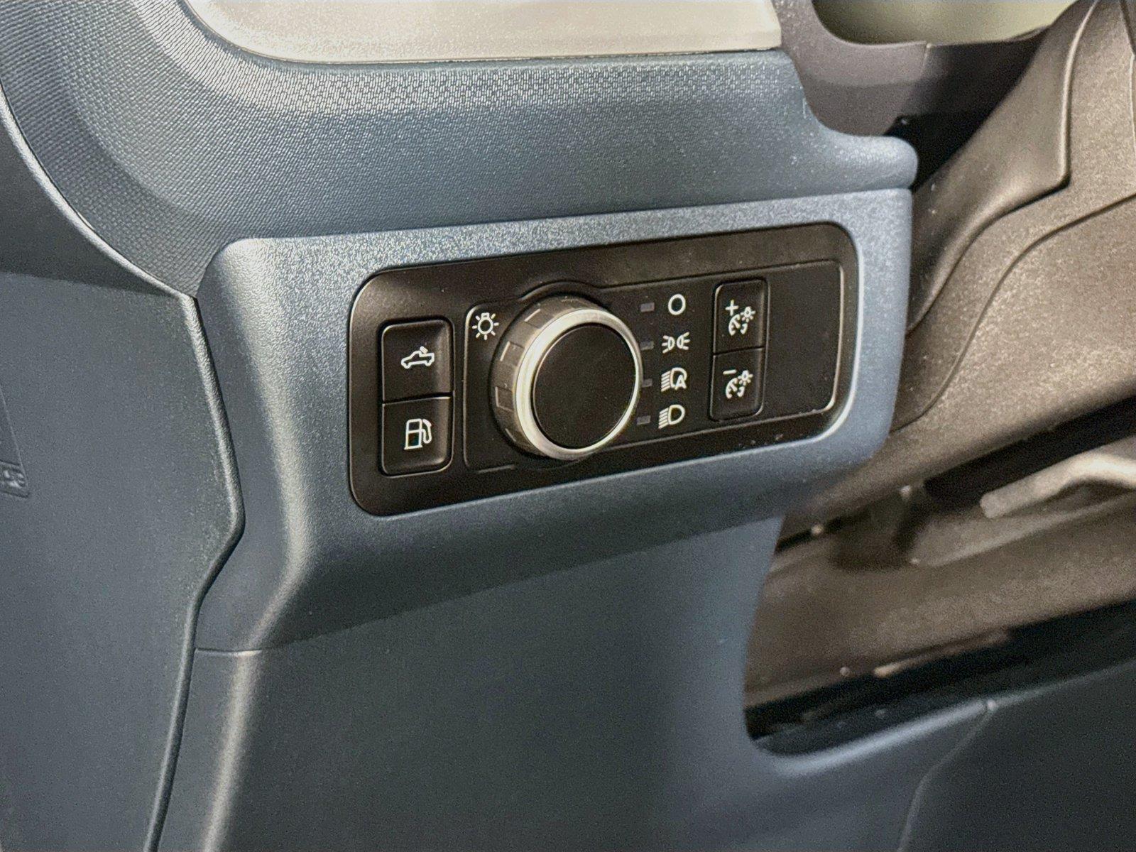 2025 Ford Maverick XL photo 13