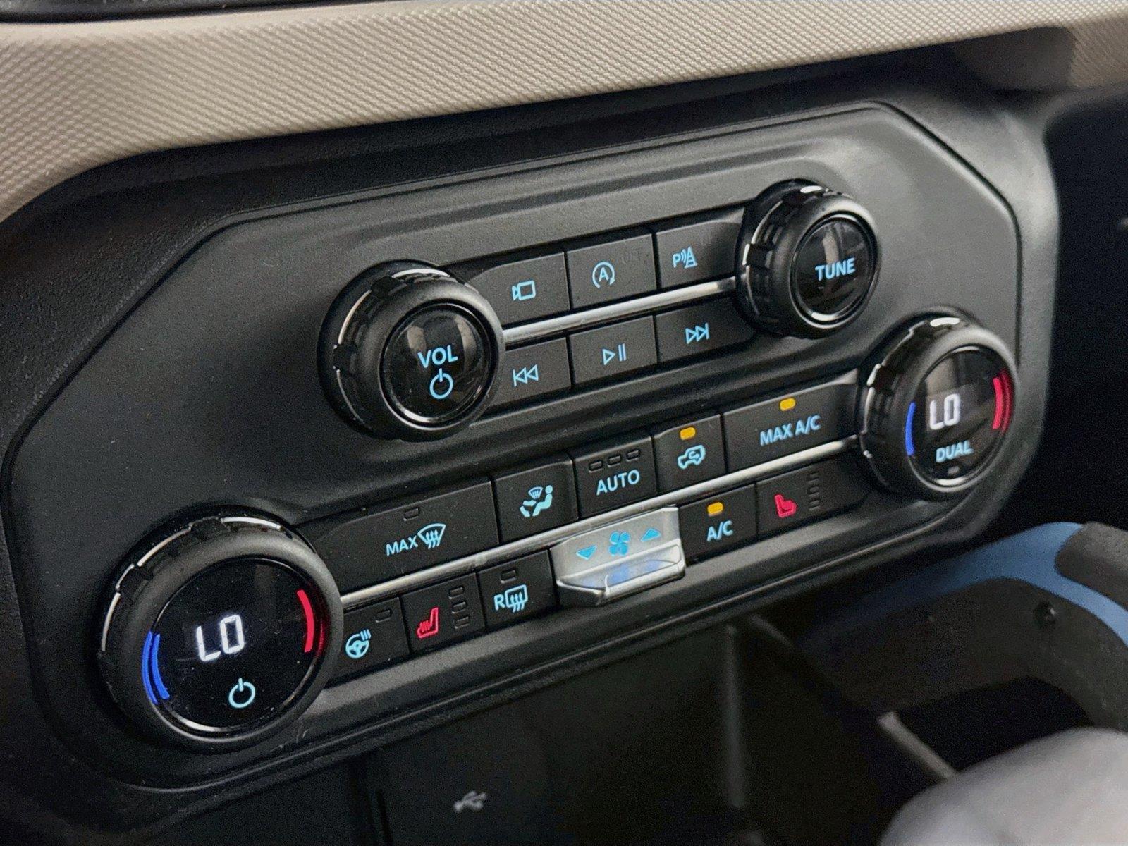 2022 Ford Bronco Wildtrak photo 23