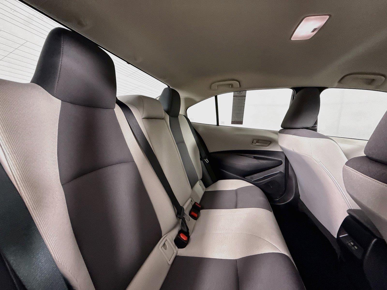 2026 Toyota Corolla LE photo 35
