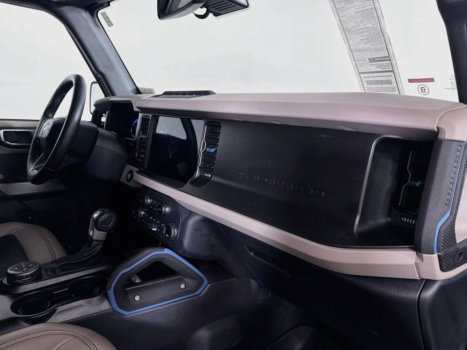 2022 Ford Bronco Wildtrak photo 37