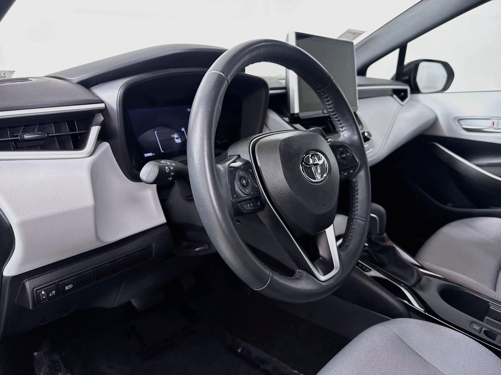 2025 Toyota Corolla FX photo 3