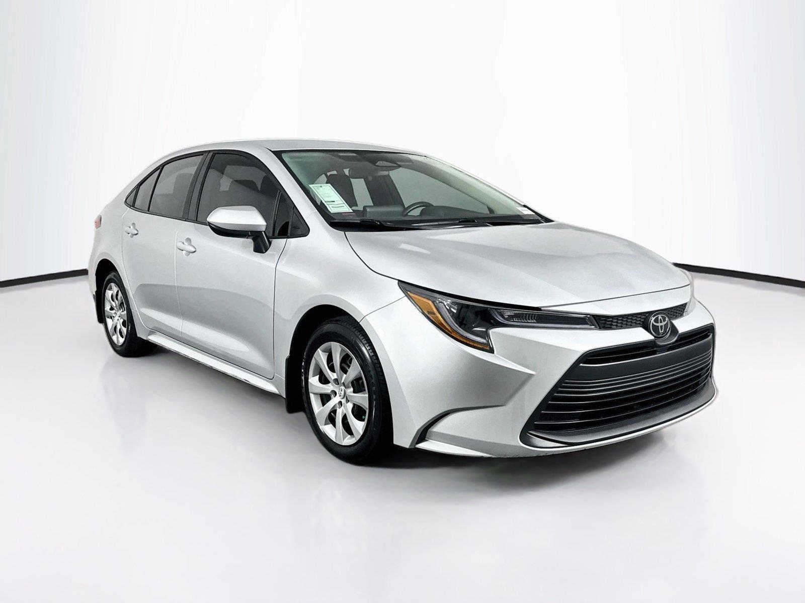 2026 Toyota Corolla LE photo 8