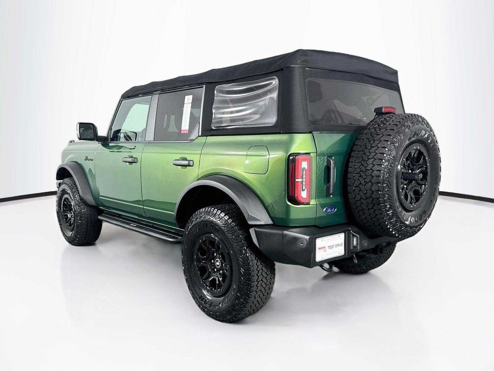 2022 Ford Bronco Wildtrak photo 12