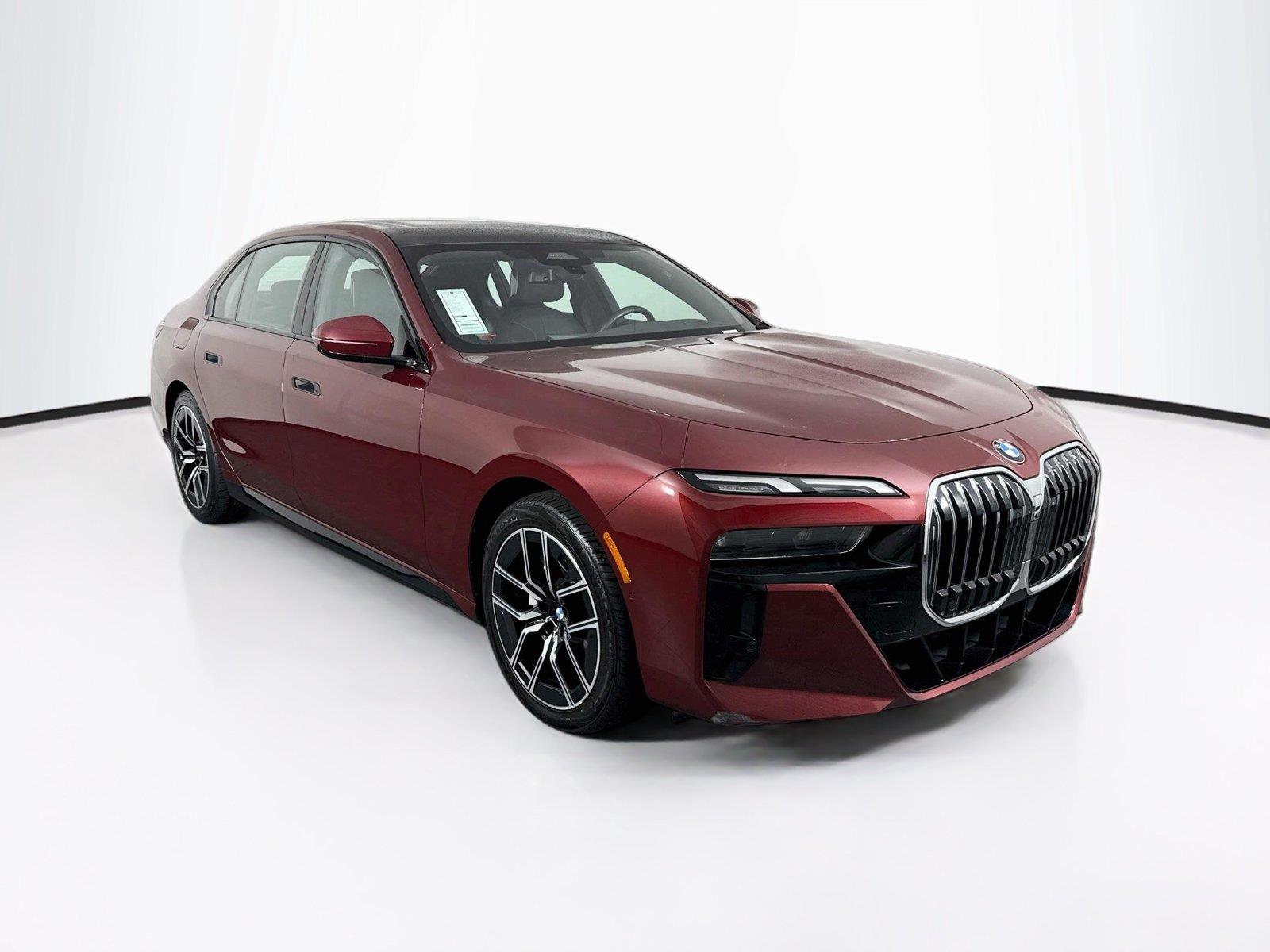 2025 BMW 7 Series 740i photo 9