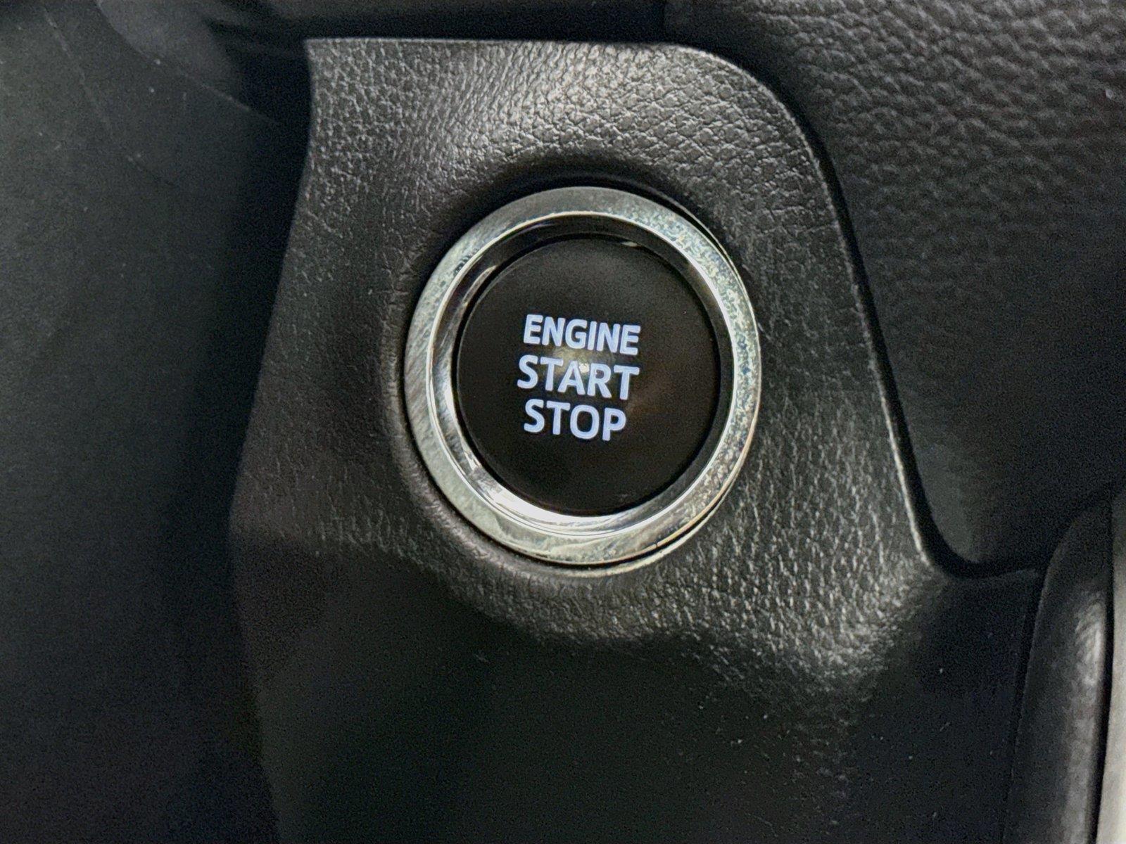 2024 Toyota RAV4 XLE photo 20
