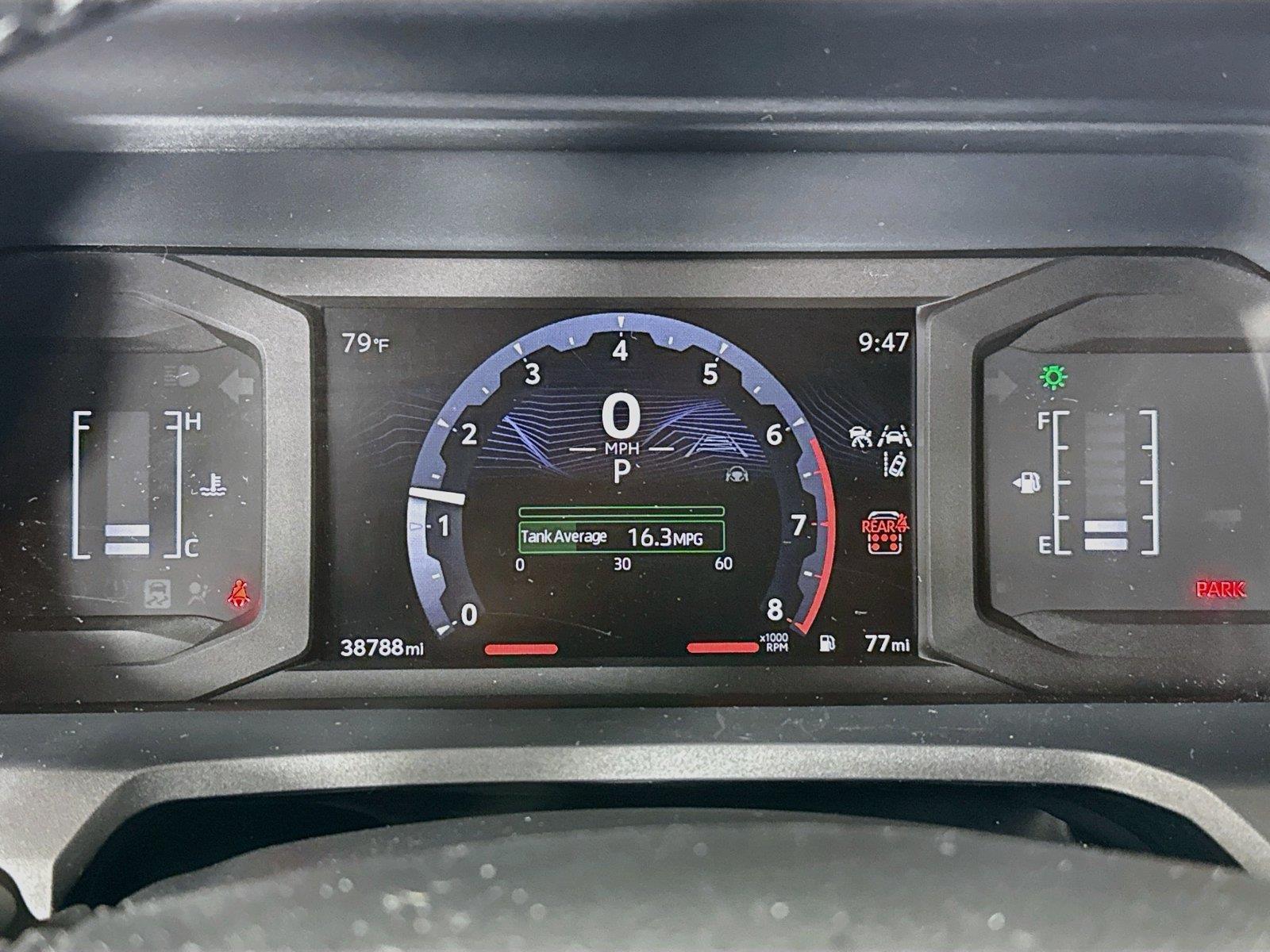 2025 Toyota 4Runner SR5 photo 17