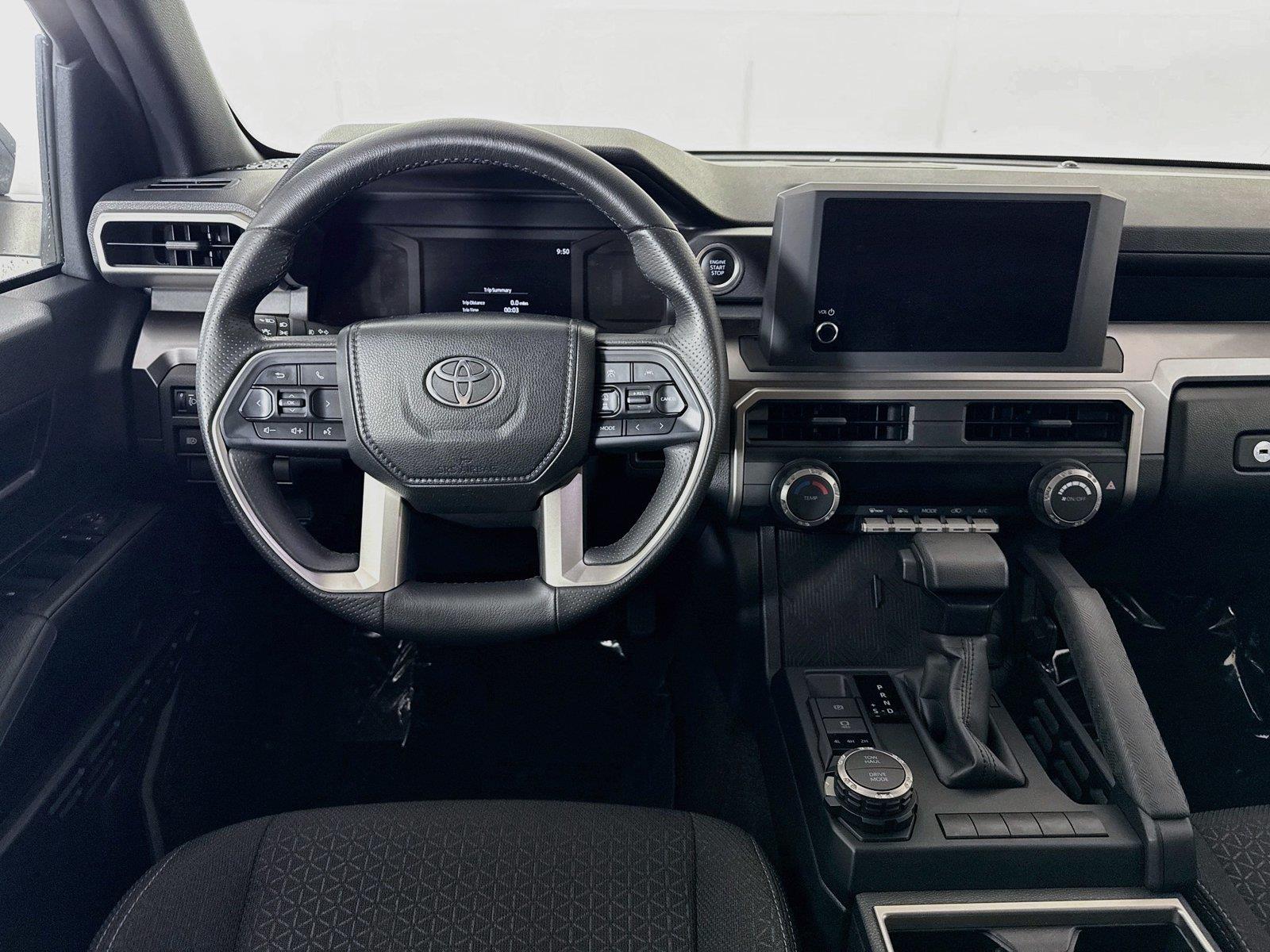 2025 Toyota 4Runner SR5 photo 26