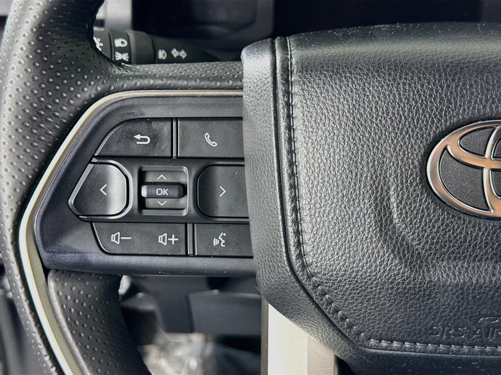 2025 Toyota 4Runner SR5 photo 15