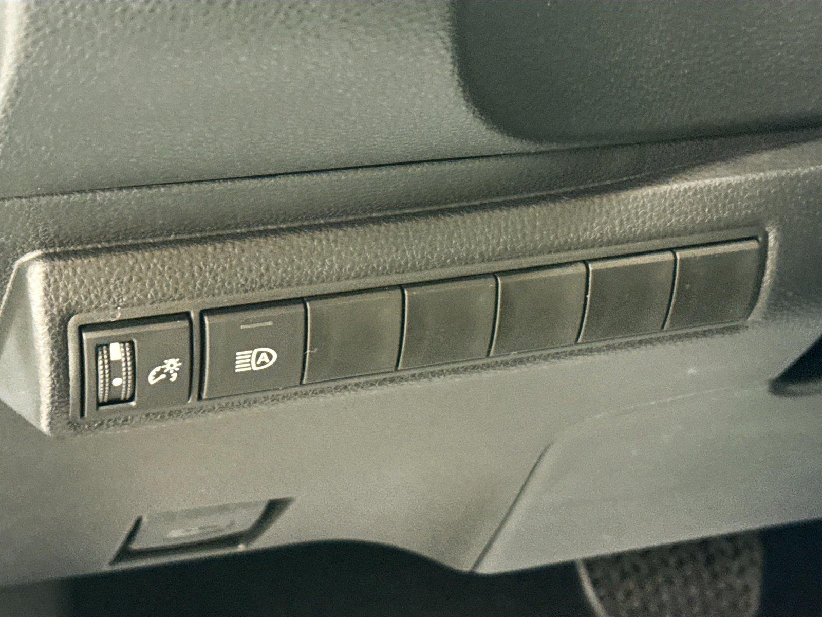 New 2026 Blueprint Toyota LE image 14