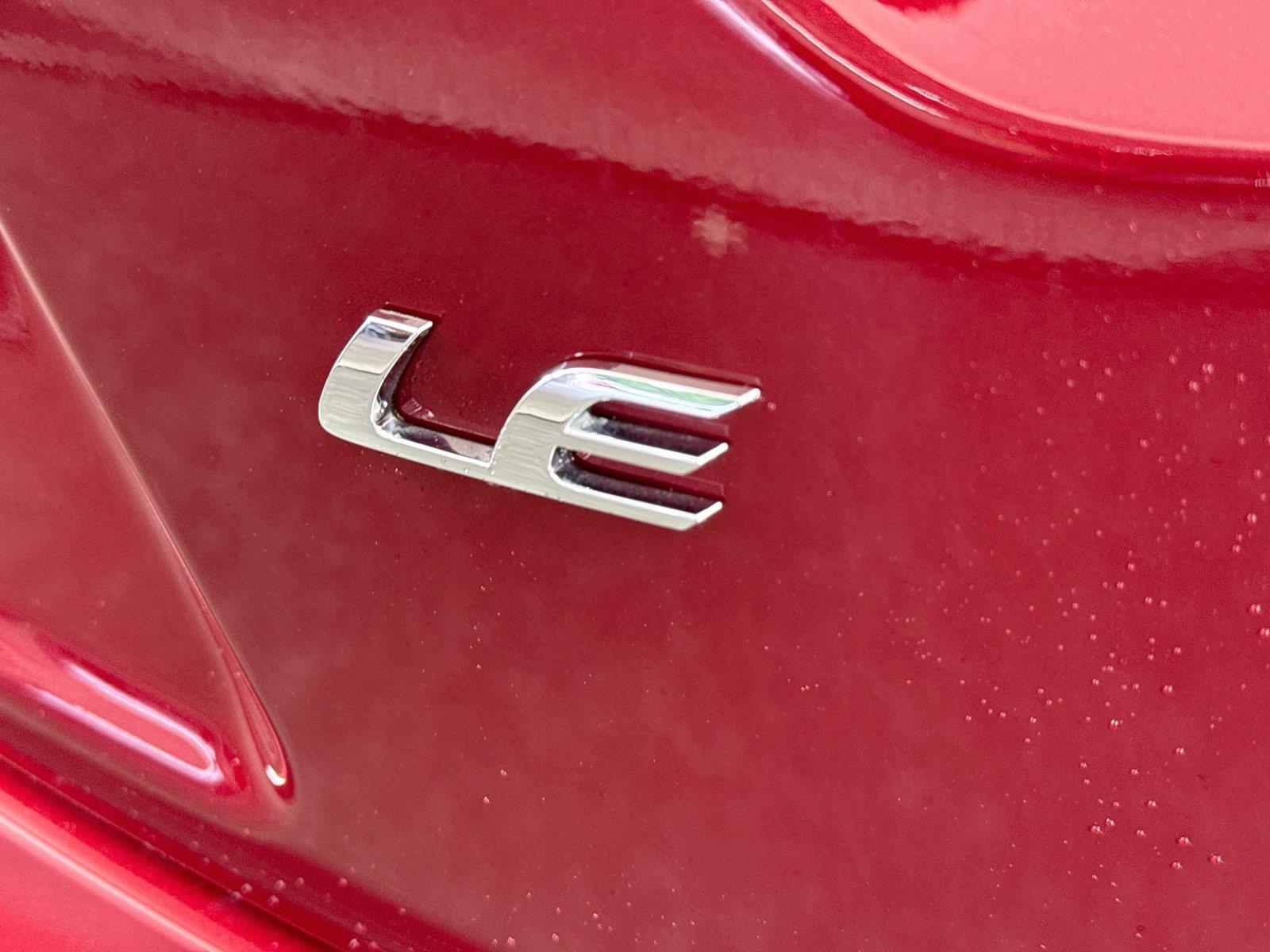 2025 Toyota Corolla LE photo 13