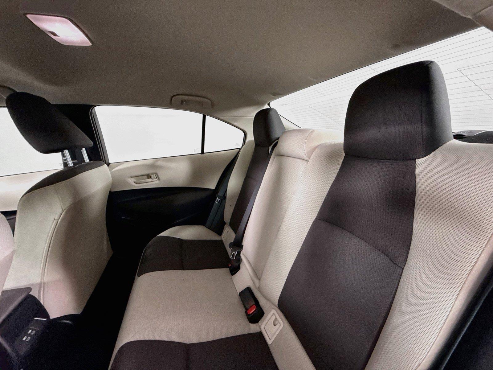 2025 Toyota Corolla LE photo 26