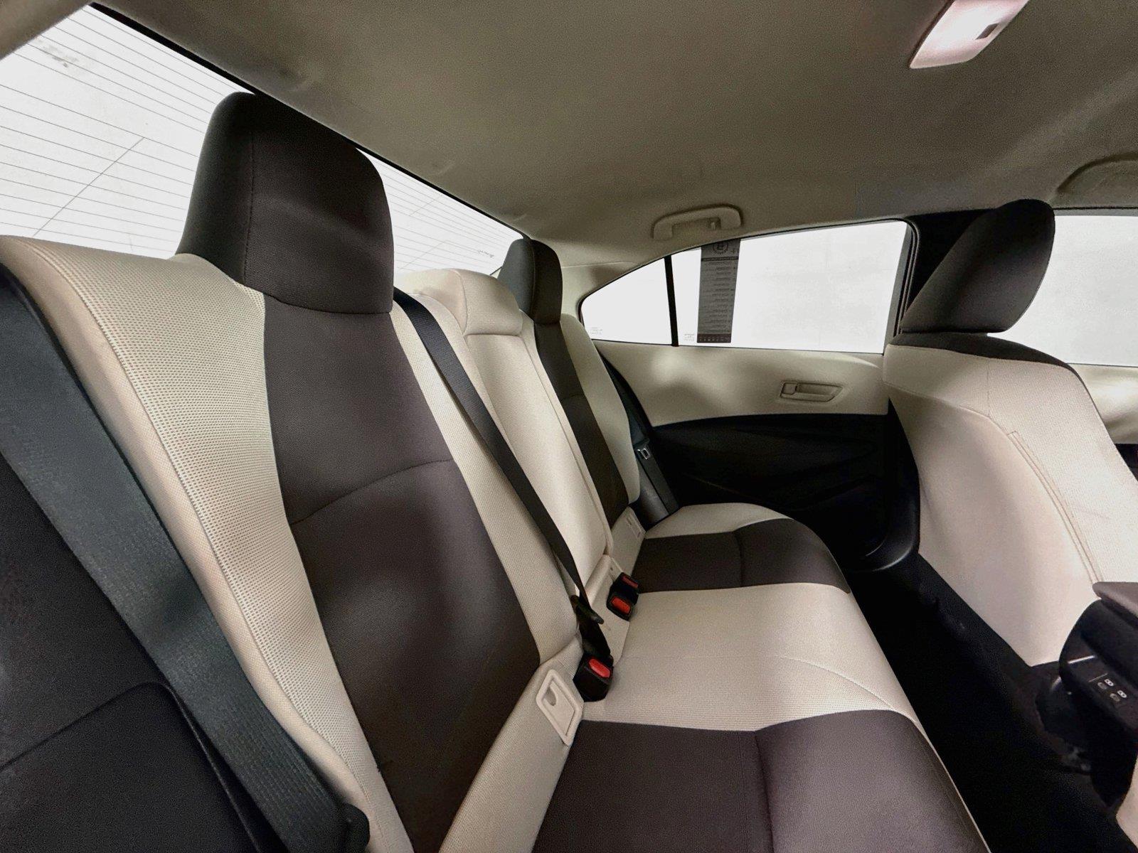 2025 Toyota Corolla LE photo 36