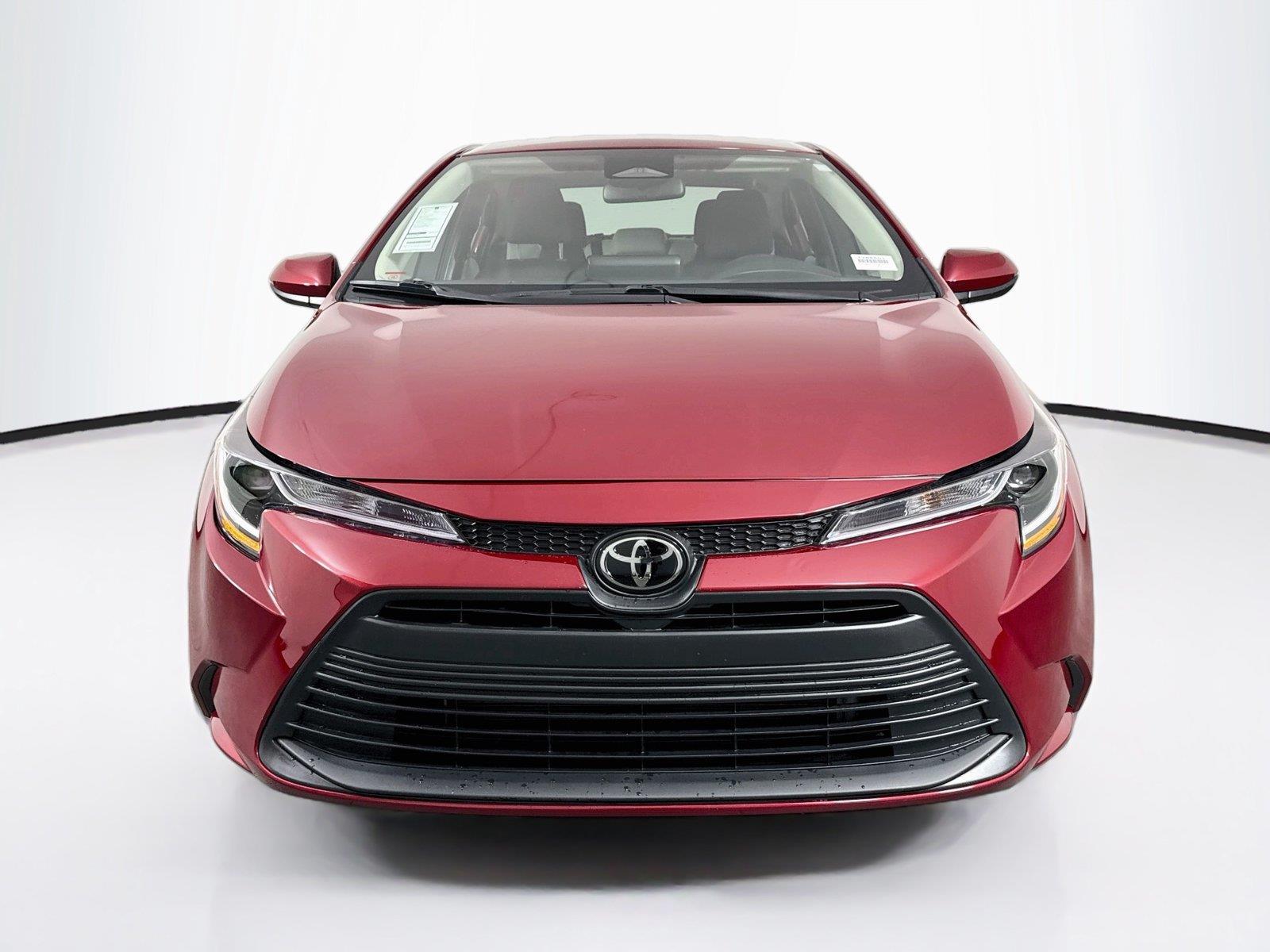 2025 Toyota Corolla LE photo 7
