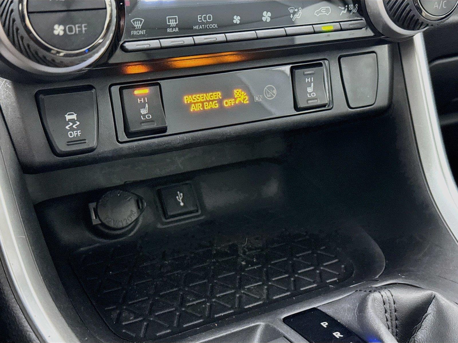 2021 Toyota RAV4 Hybrid XLE Premium photo 26