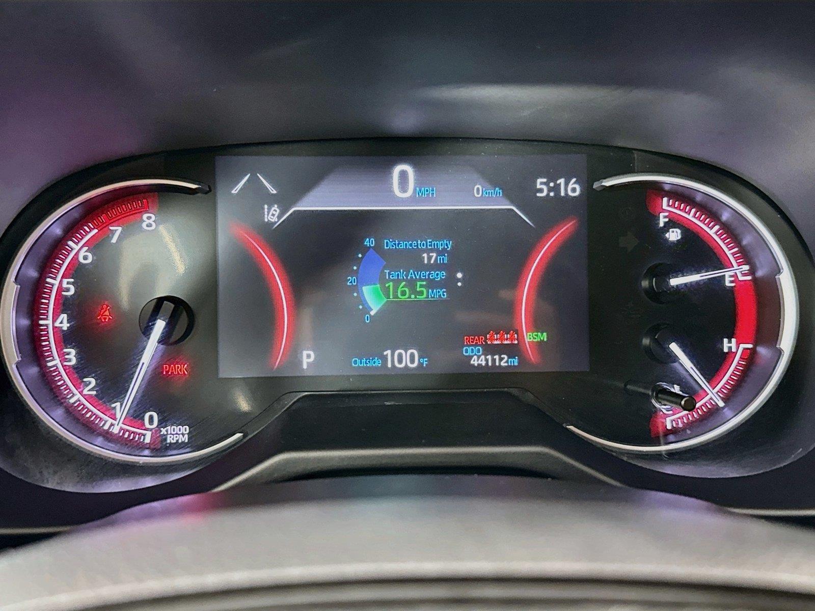 2025 Toyota RAV4 XLE photo 19