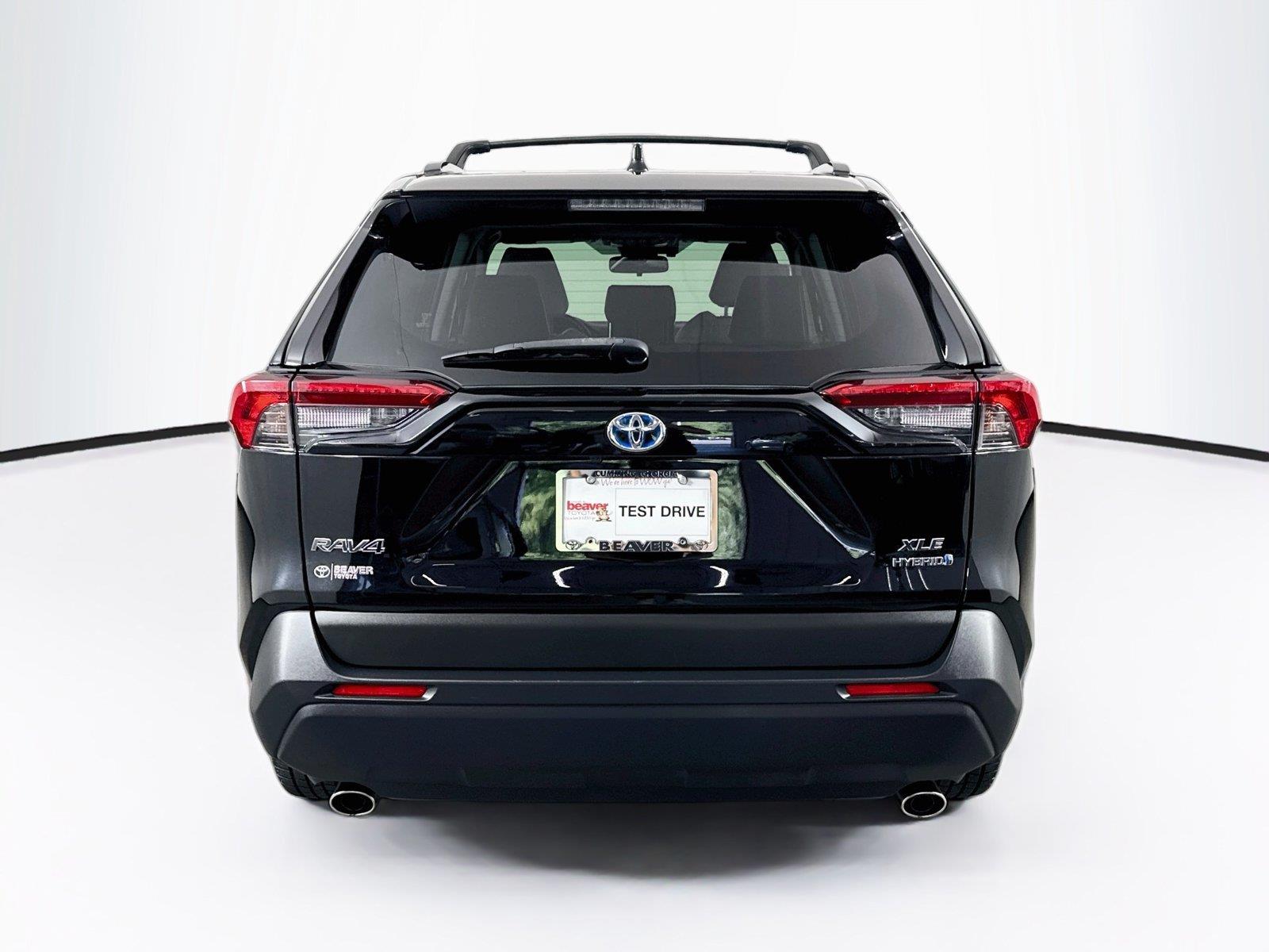 2021 Toyota RAV4 Hybrid XLE Premium photo 10