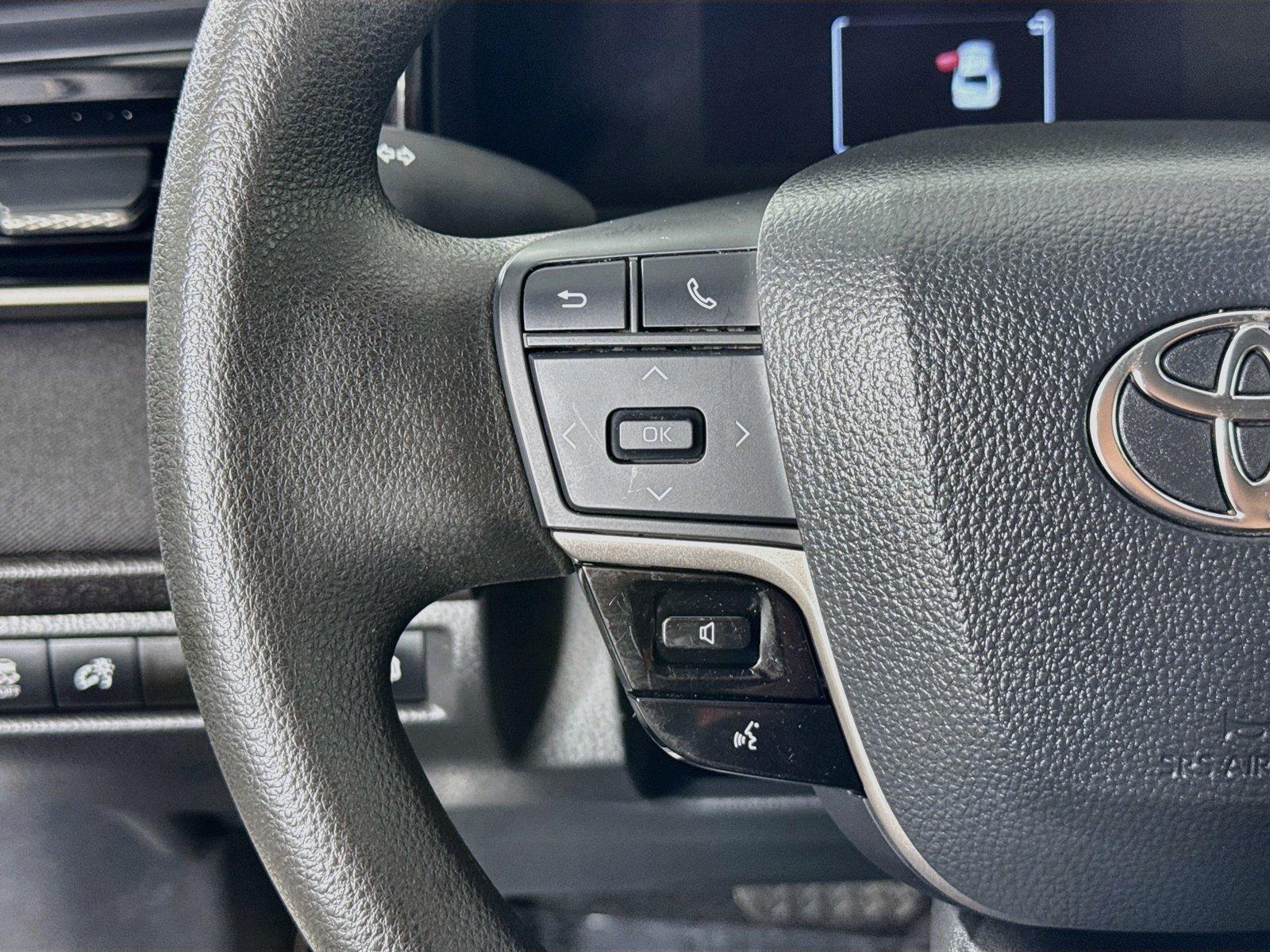 2025 Toyota Camry LE photo 16