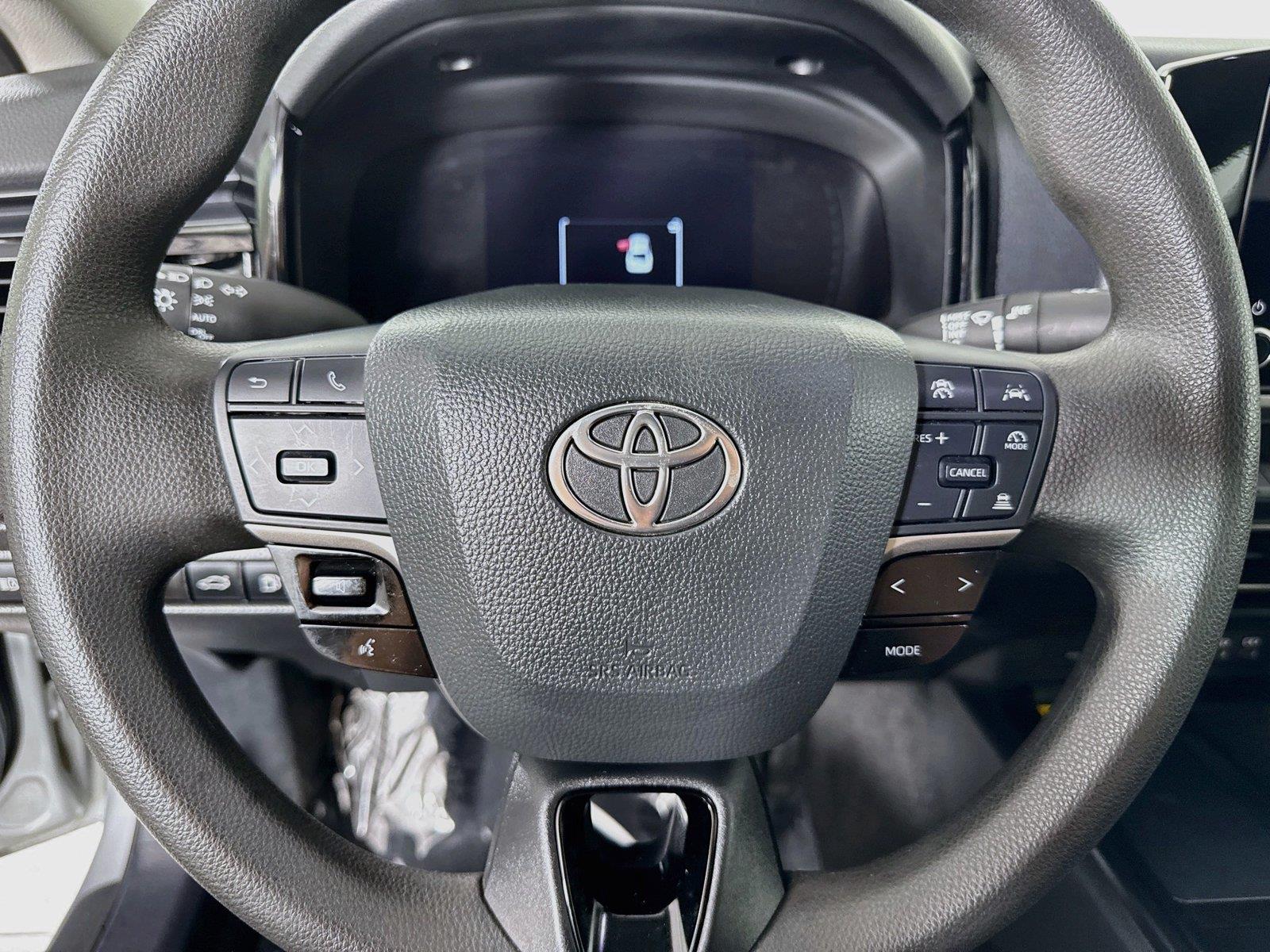 2025 Toyota Camry LE photo 15