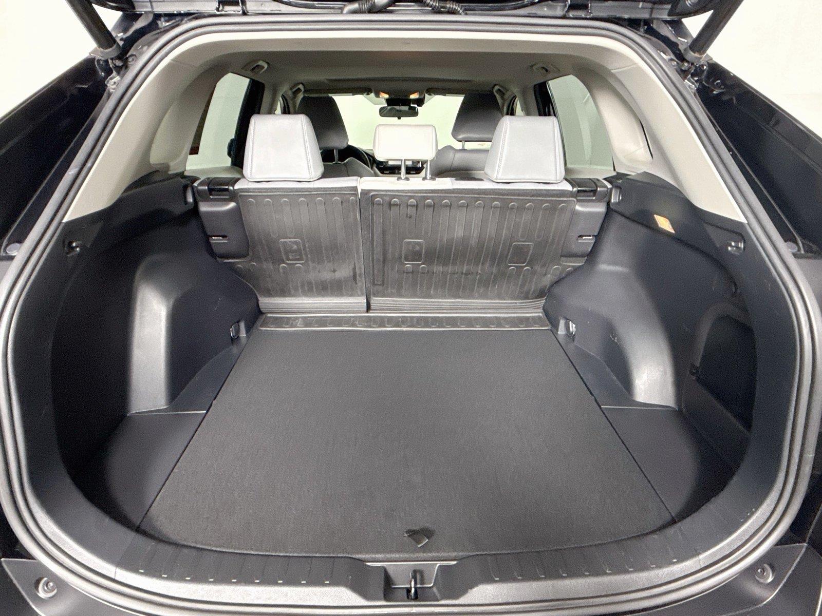 2021 Toyota RAV4 Hybrid XLE Premium photo 39