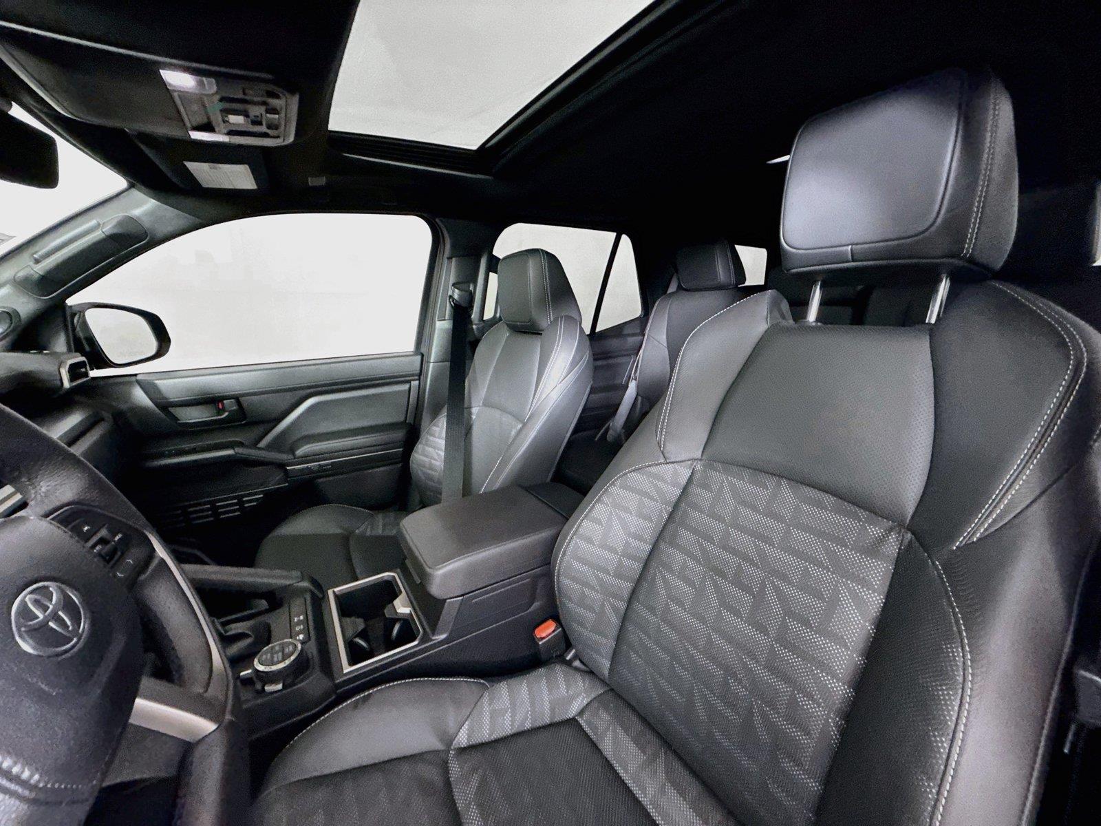 2026 Toyota 4Runner Hybrid TRD Off Road Premium photo 2