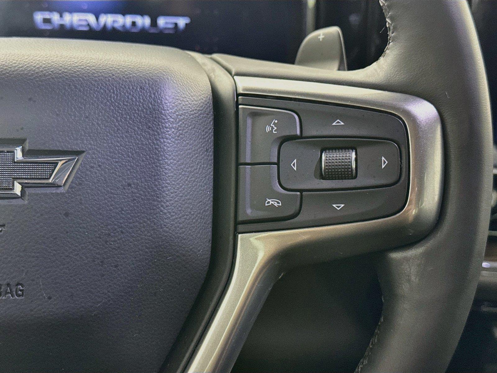2024 Chevrolet Silverado 1500 RST photo 19